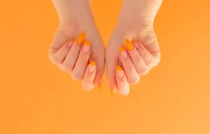 بهترین رنگ لاک برای پوست گندمی و سبزه