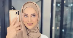 چه شال و روسری به فرم صورت من می‌آید؟