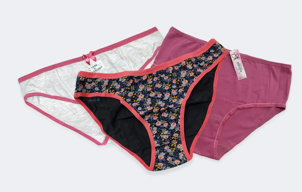 پوشیدن یا نپوشیدن لباس زیر بررسی مزایا و معایب