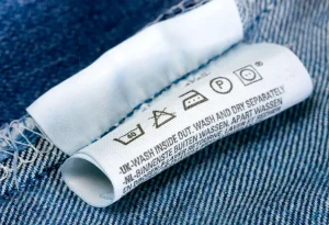 برچسب‌های مراقبت از پوشاک راهنمای حفظ عمر لباس‌هایتان!