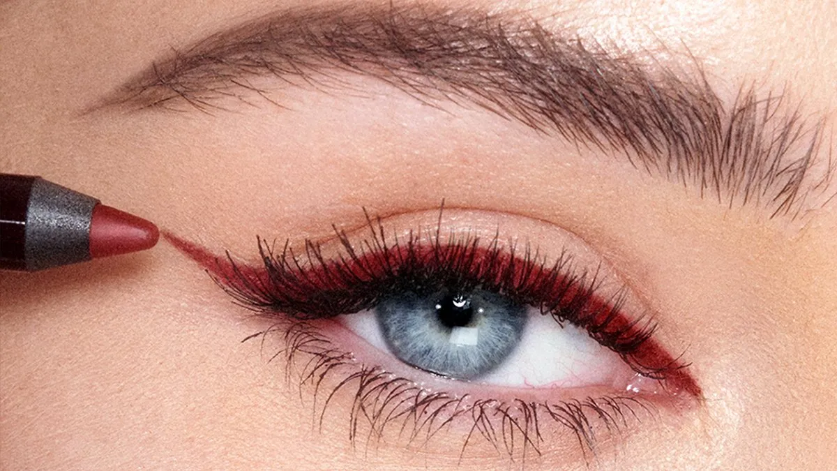 با مداد لب میشه چشمو آرایش کرد؟