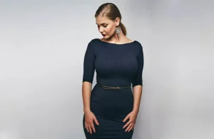 چه لباس‌هایی برای اندام گلابی شکل مناسب نیست؟