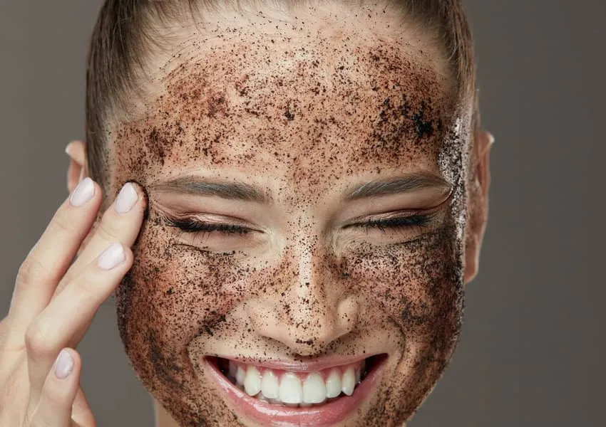 لایه بردار طبیعی پوست