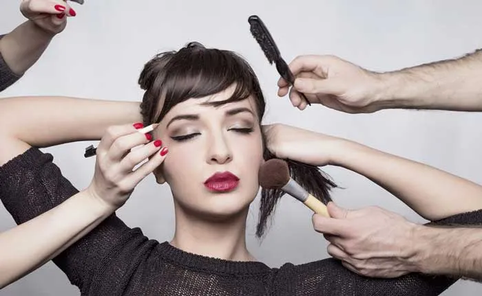 خسته از هزینه‌های بالای سالن‌های زیبایی؟