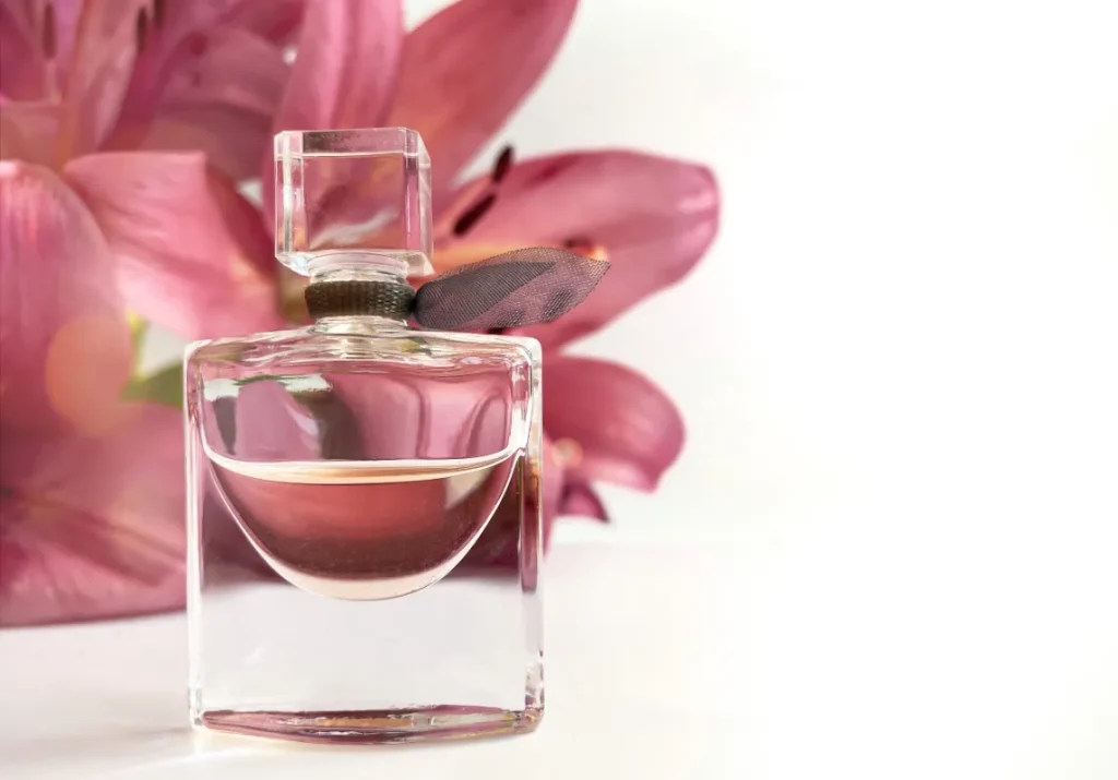 تاریخ انقضای عطر و ادکلن چقدر است و چطور آن را تشخیص دهیم؟