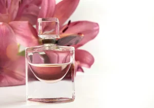 تاریخ انقضای عطر و ادکلن چقدر است و چطور آن را تشخیص دهیم؟