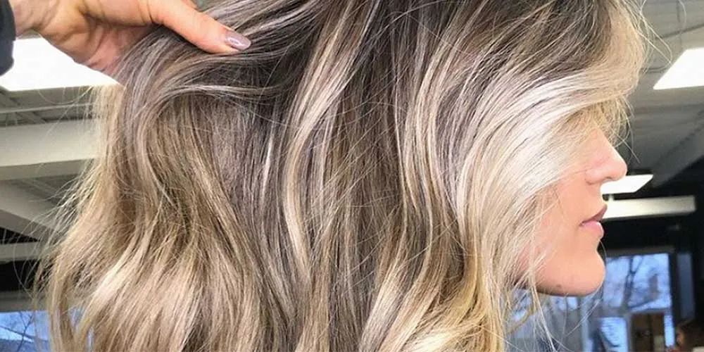 هایلایت مو با فویل در خانه راهنمای کامل برای یک تغییر جذاب