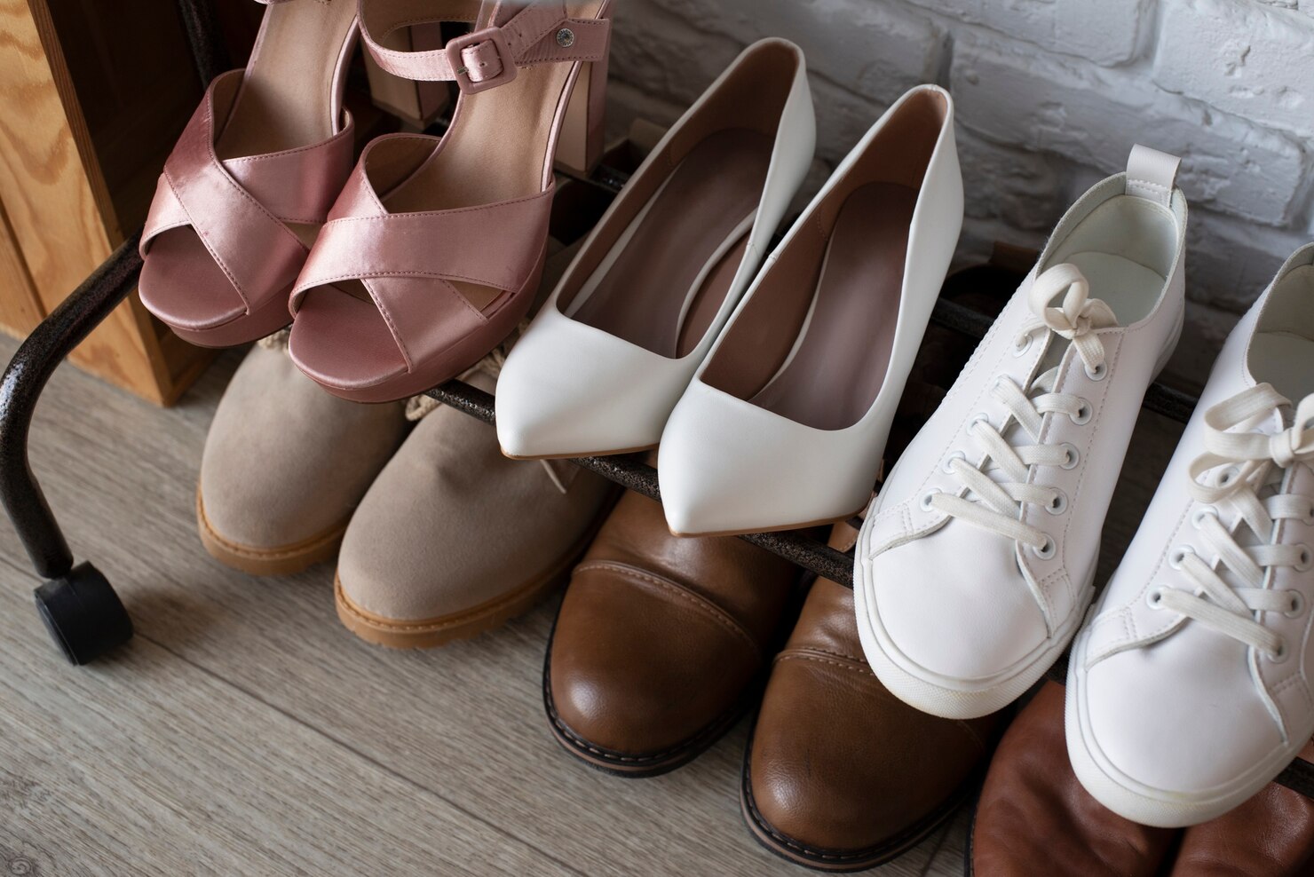 نکات تکمیلی قبل از خرید کفش استاندارد زنانه